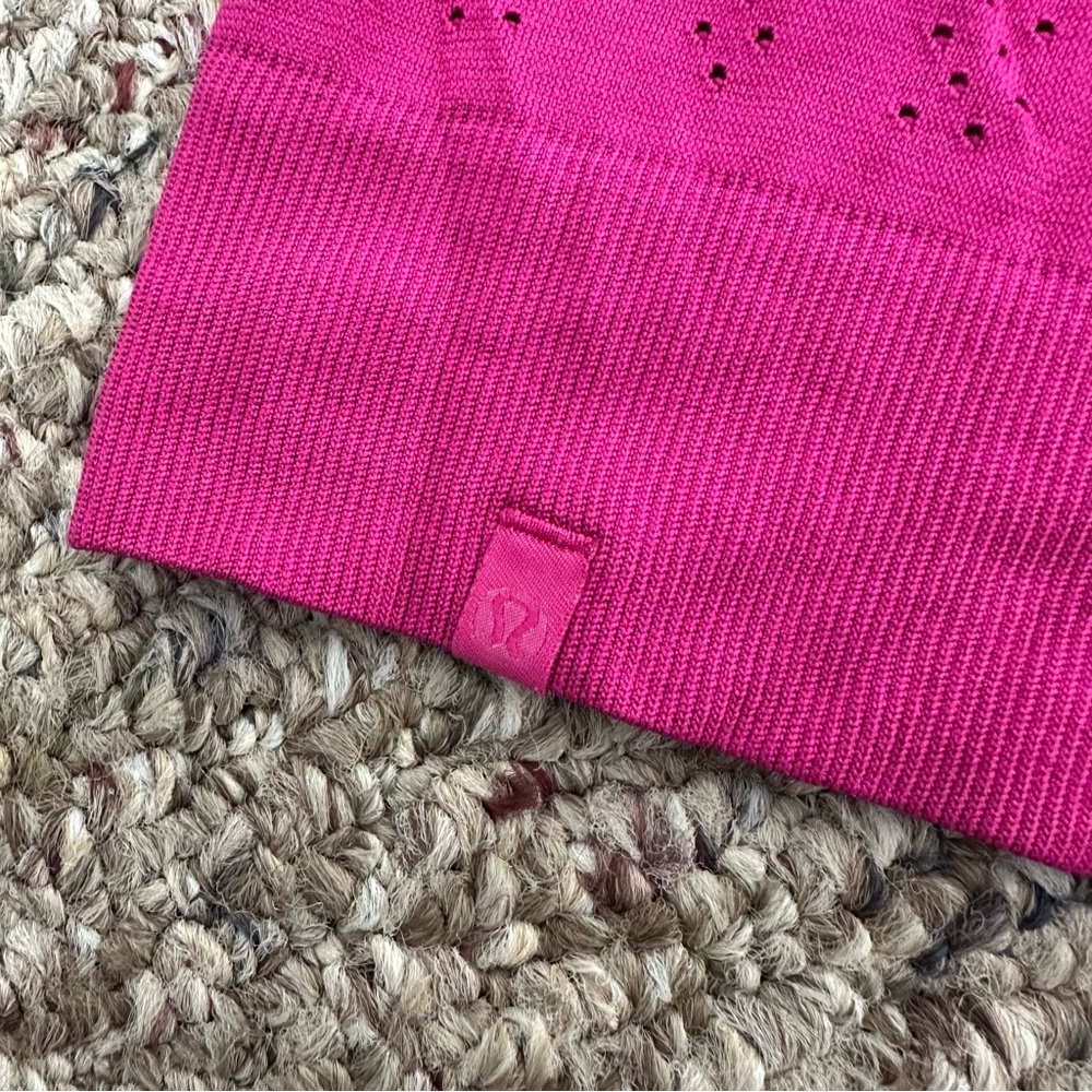 Lululemon Women’s Swiftly Breathe Long Sleeve Fetching Lines (Ripened Raspberry) - Picture 6 of 6